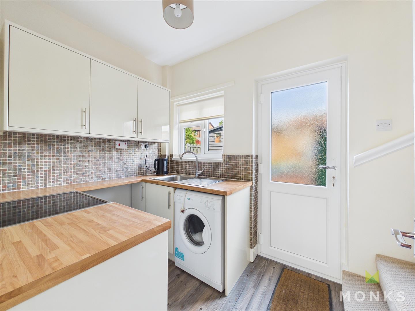 38 Upper Brook Street, Oswestry, SY11 2TG To Let